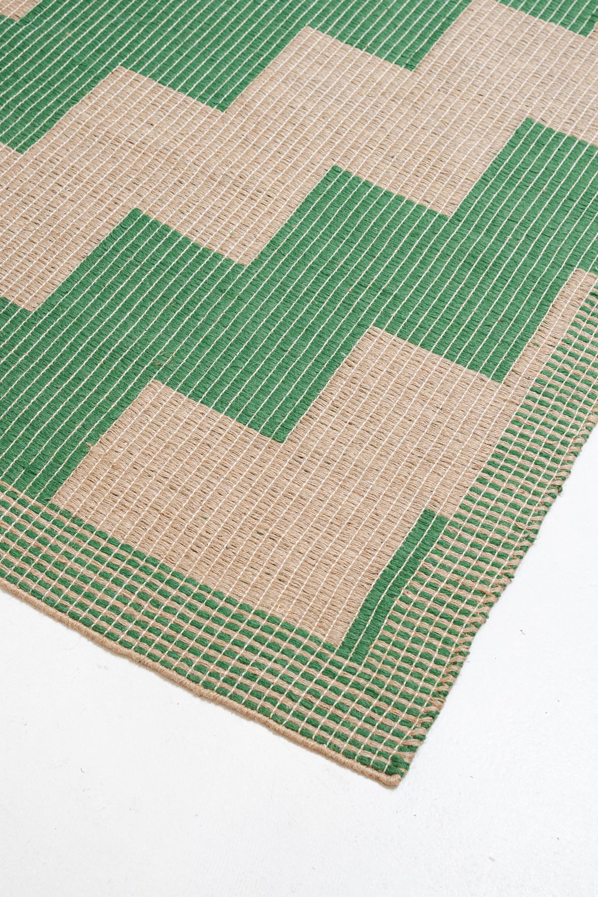 Invert Jute and Wool Rug - Zz Green
