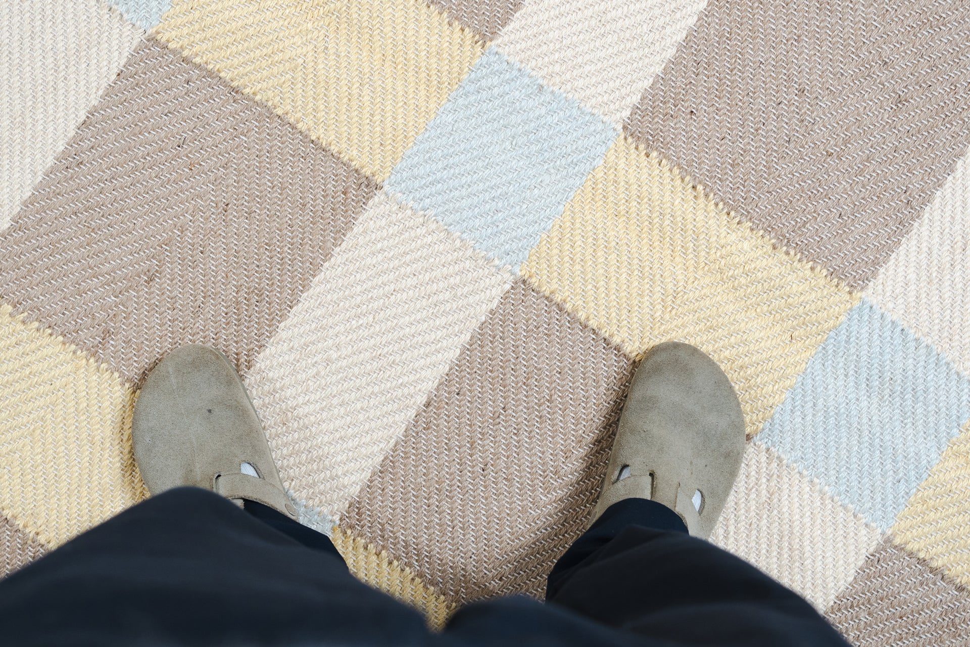 Jute Rug w. Sand Tones