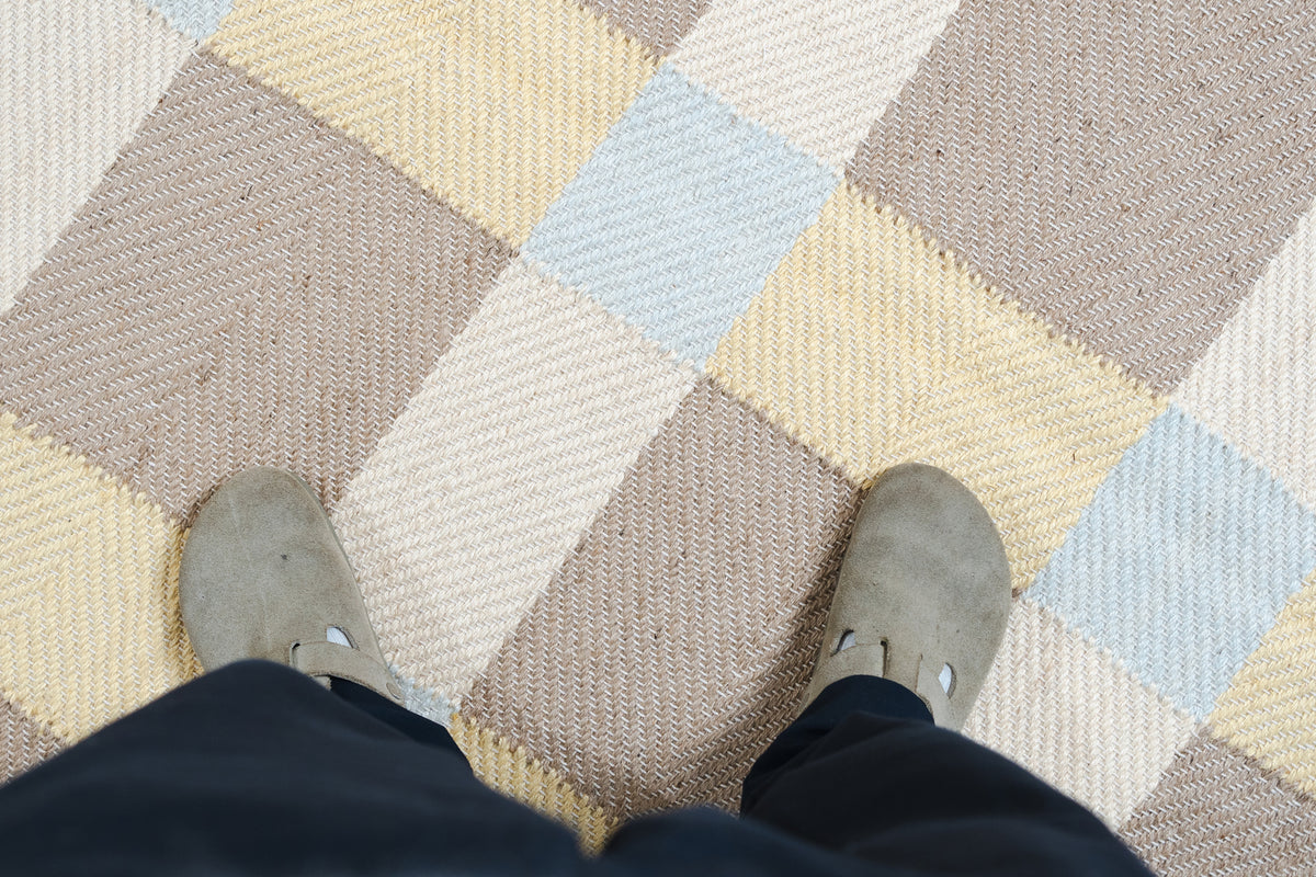 Jute Rug w. Sand Tones