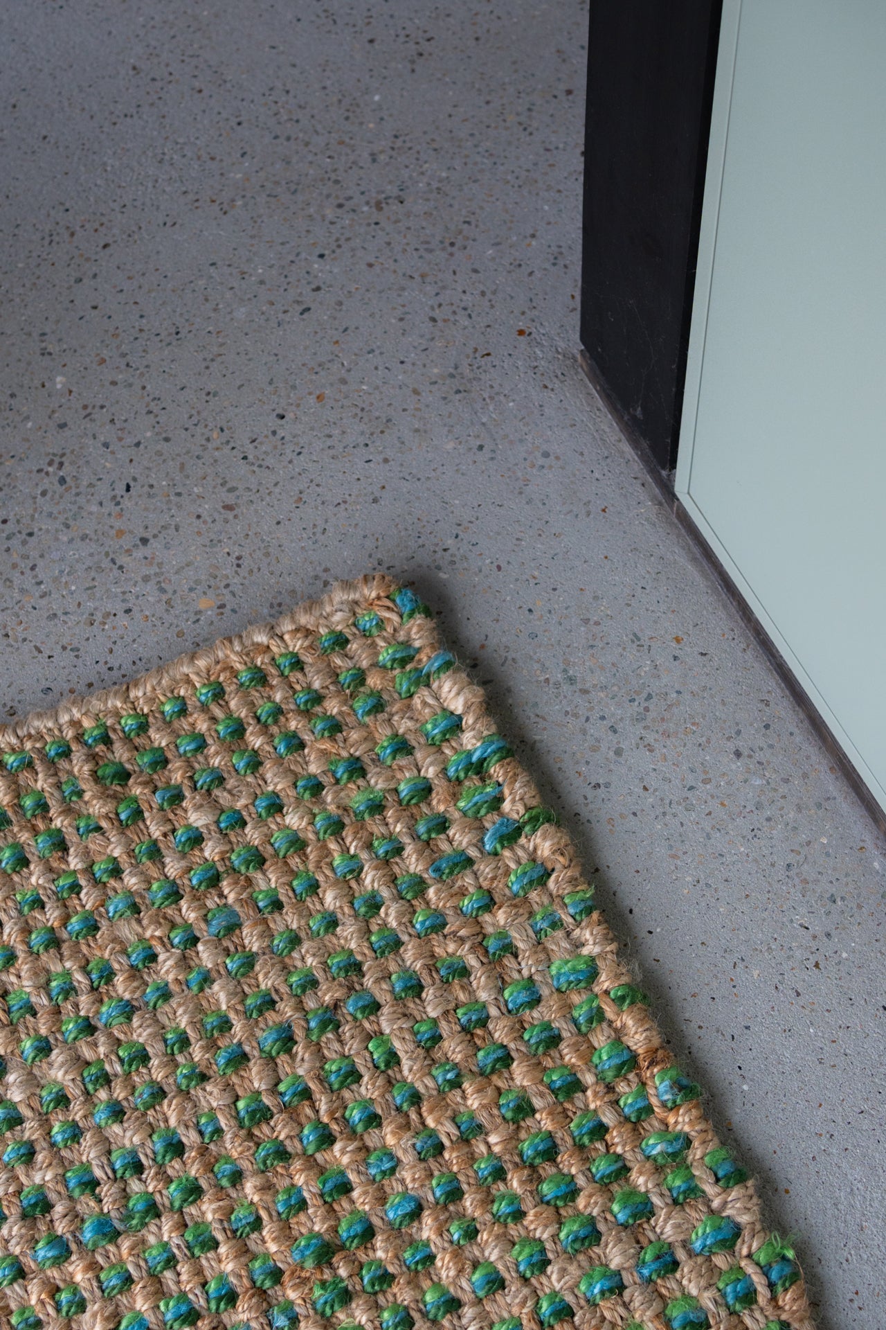 Heavy Jute Runner - greens