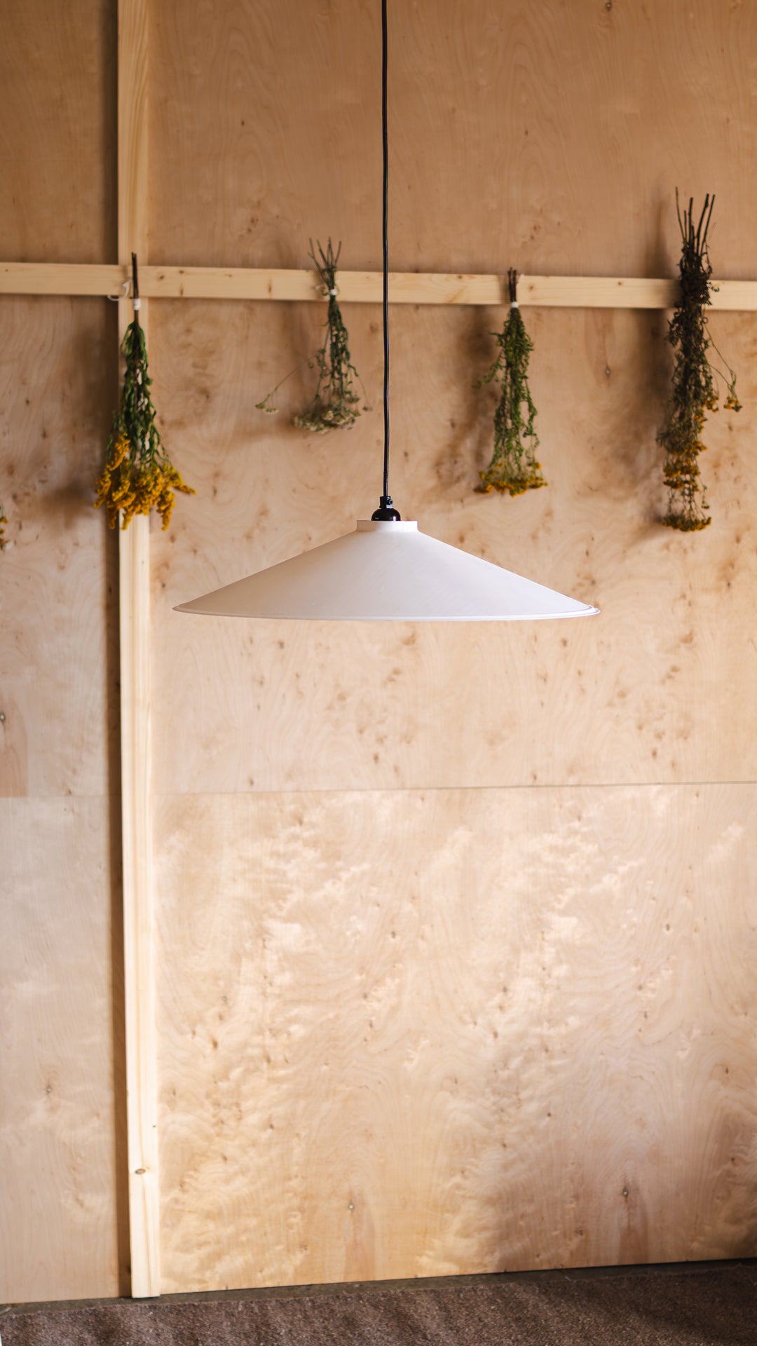 Daily Paper Pendant