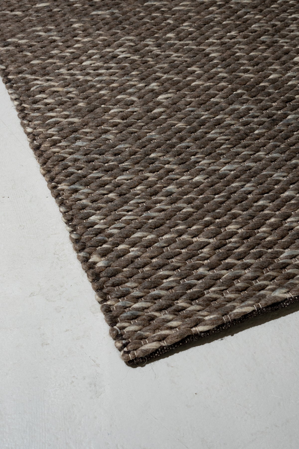 New Zealand Wool Rug, Grey/brown