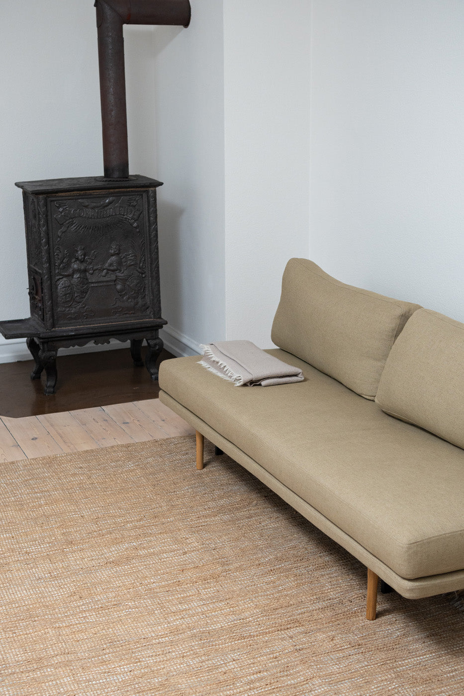 Threaded Jute and New Zealand Wool Rug