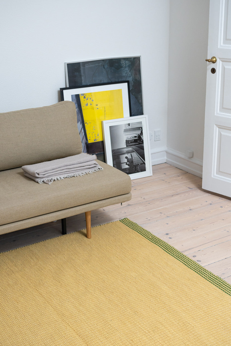 Wool Reversible Rug - Green/Sand