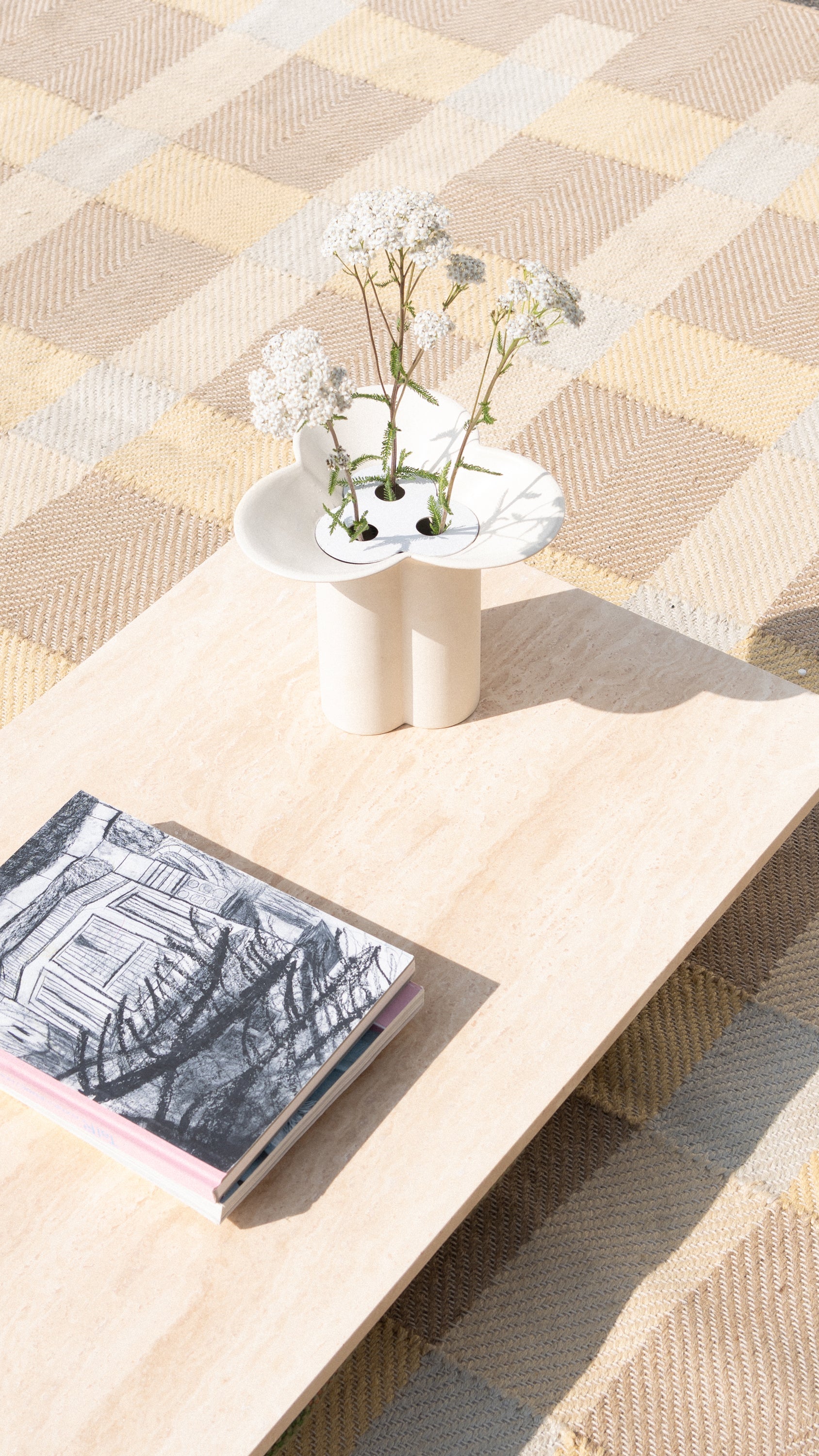 Jute Rug w. Sand Tones