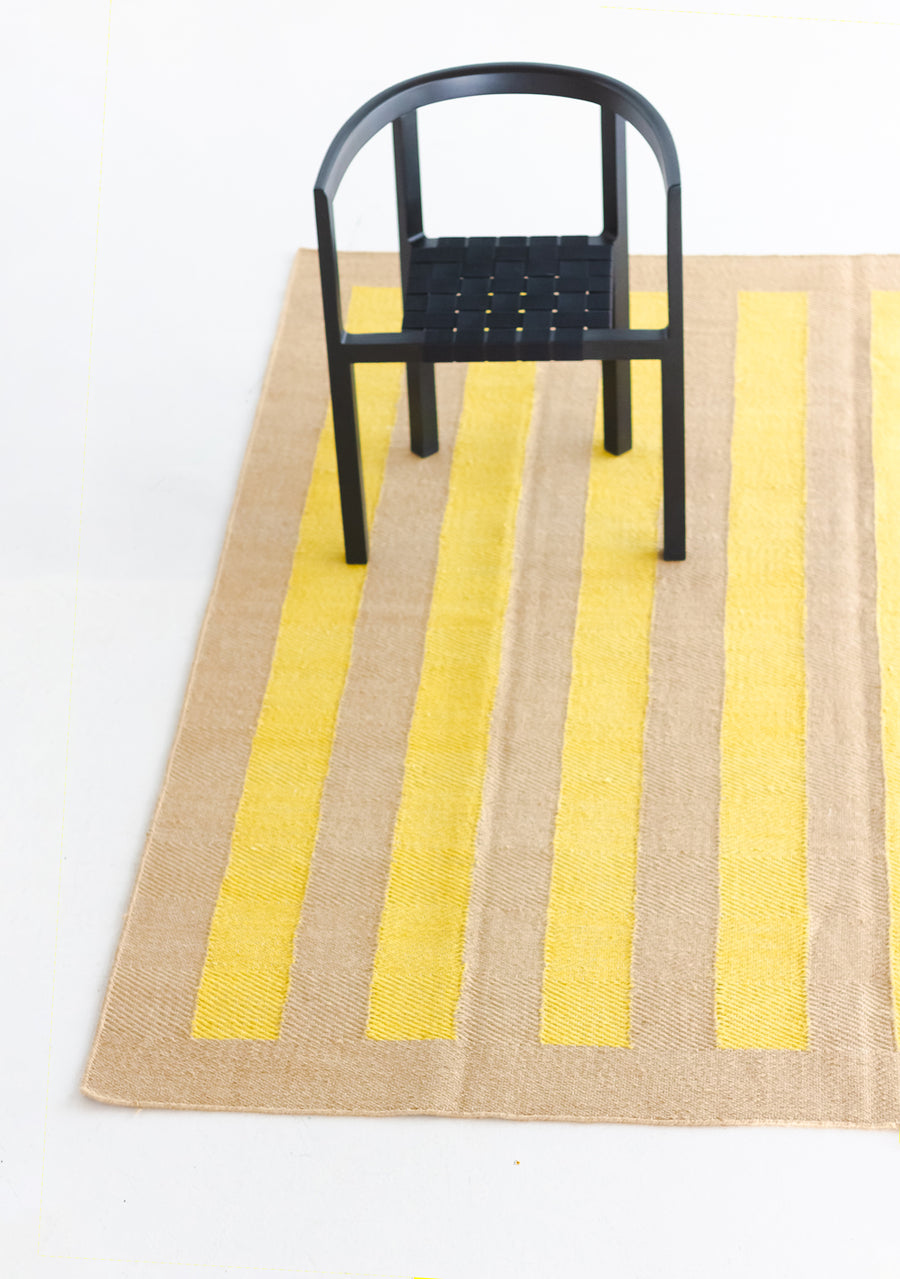 Jute Rug w. yellow stripes